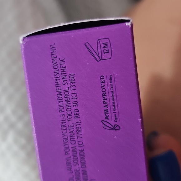 Chantecaille cheek gelee in vibrant NIB - Picture 6 of 7